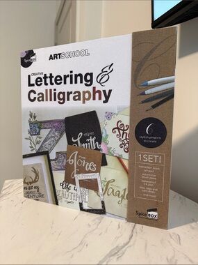 Spicebox ARTschool Creative Lettering & Calligraphy Set - White and Brown